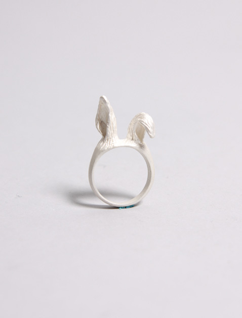 Bunny Blanco ring