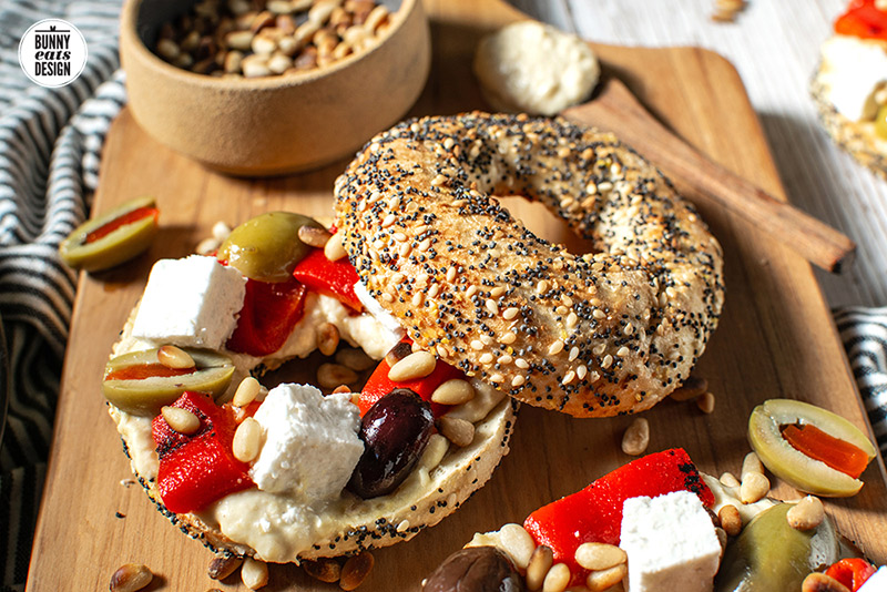lisas-smokey-mezze-bagel-064.jpg